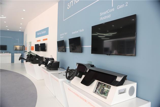 偉世通自動(dòng)駕駛平臺(tái)及全數(shù)字化座艙亮相北京車(chē)展